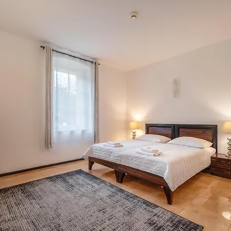 Nocleg ze śniadaniem Tilia 3*