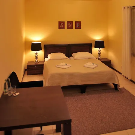 Tilia Nocleg ze śniadaniem 3*