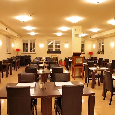 Tilia Oda ve Kahvaltı 3*