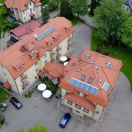 Tilia Oda ve Kahvaltı 3*