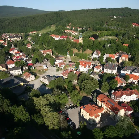 Oda ve Kahvaltı Tilia 3*